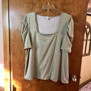 SOCIALITE green & white pattern puffy sleeve square neck short sleeve top